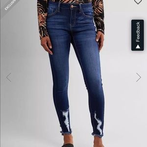 KanCan Signature Jeans